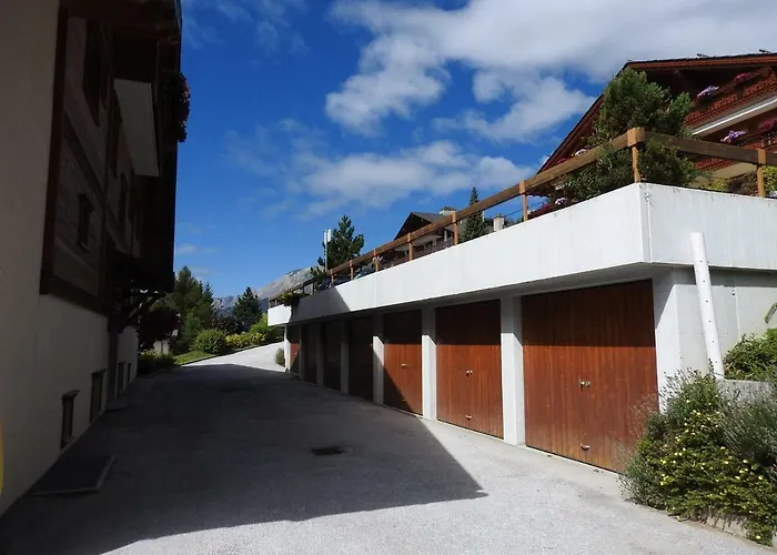 De Charme, Seven アパート *