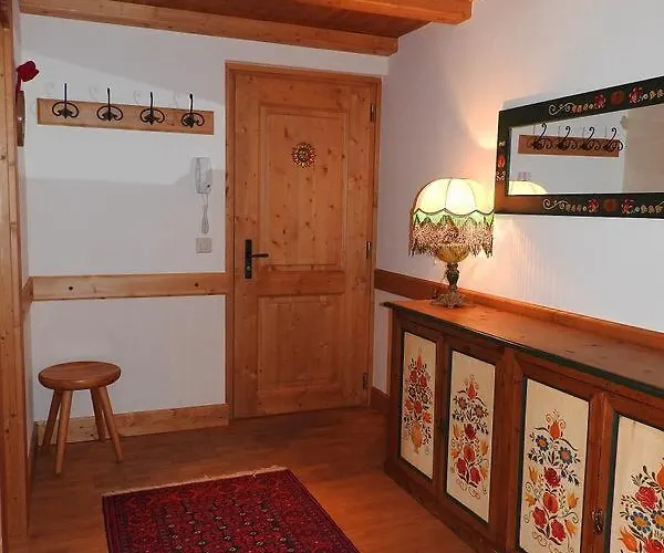 De Charme, Seven Crans-Montana