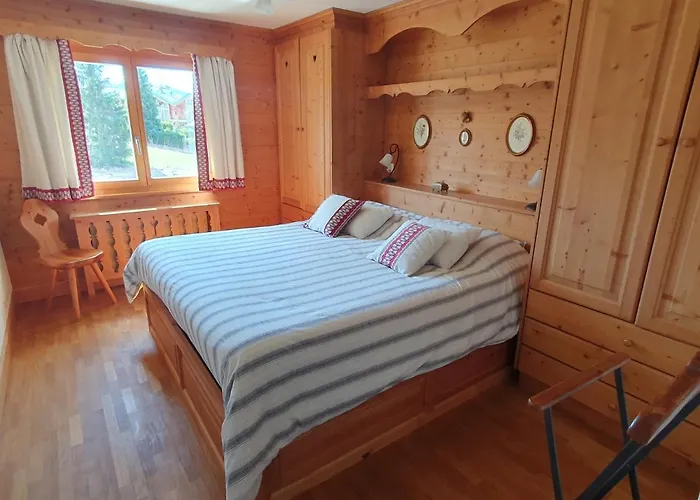 Apartament De Charme, Seven