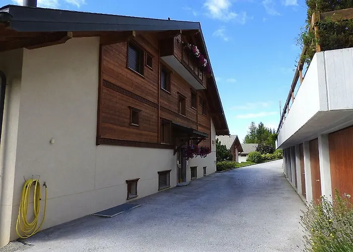 De Charme, Seven Crans-Montana